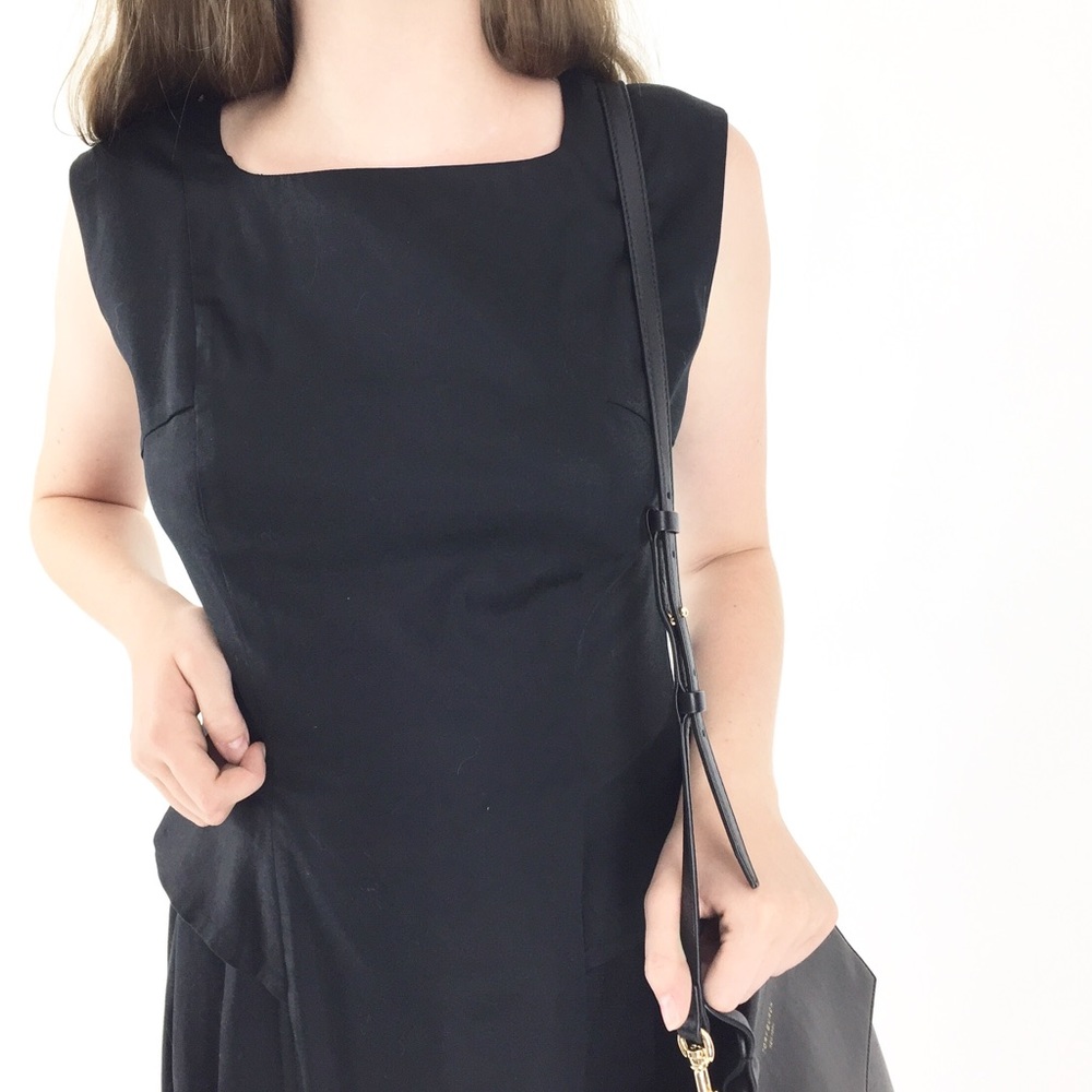 French Connection • Dress - Picture 2 of 6