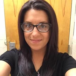 Meet your Posher, Danielle