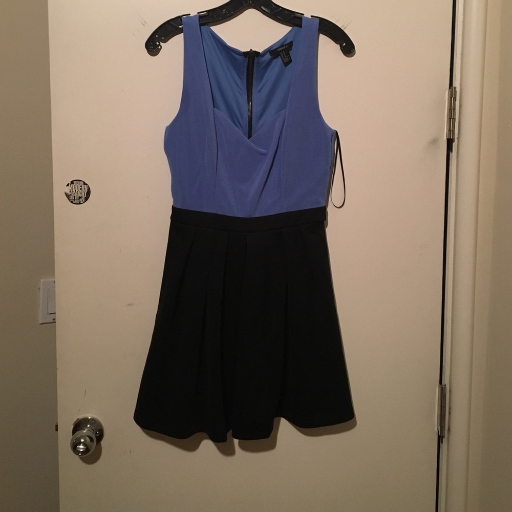 Short blue Ann's black dress