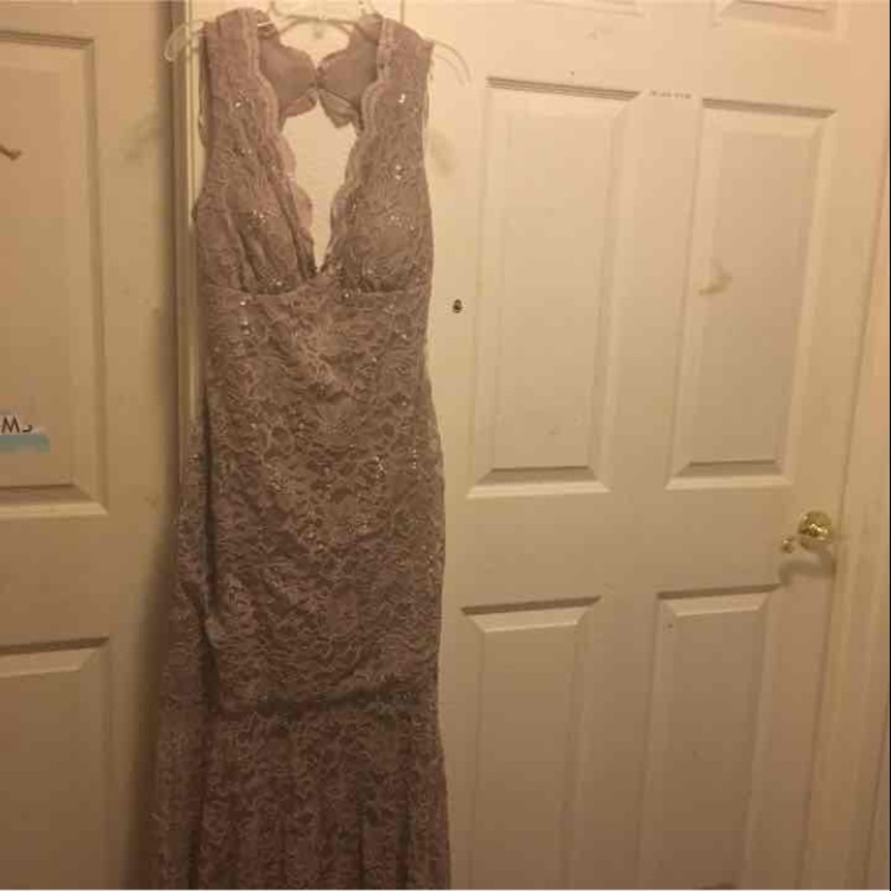 Beautiful gold mermaid dress