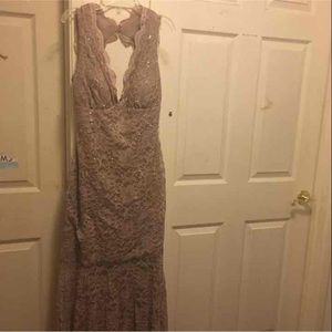 Beautiful gold mermaid dress