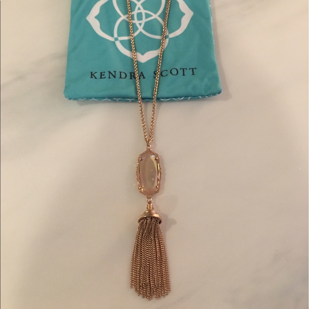 Kendra Scott Everly Necklace