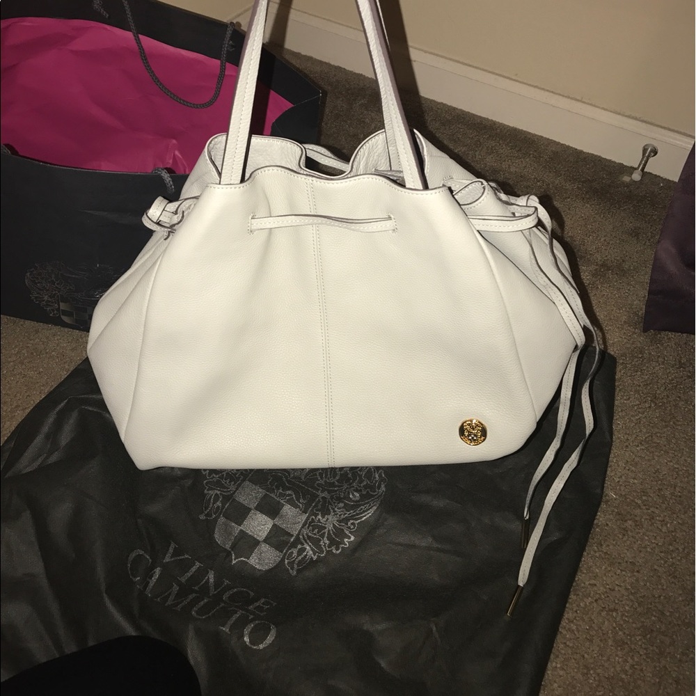 New Original Vince Camuto