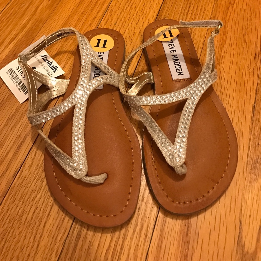 NWT Girls Steve Madden sandal