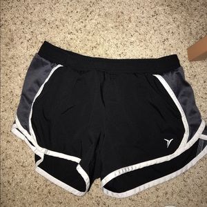 Old navy athletic line shorts