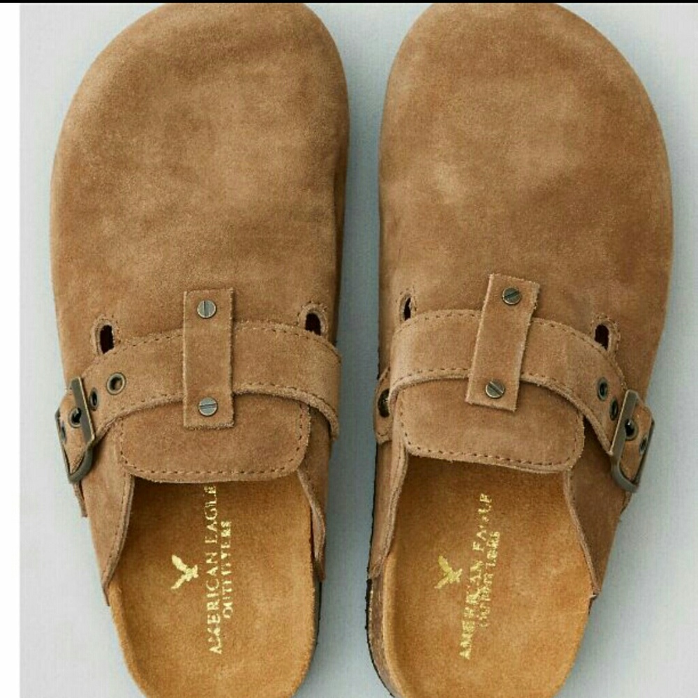 A&E suede clogs