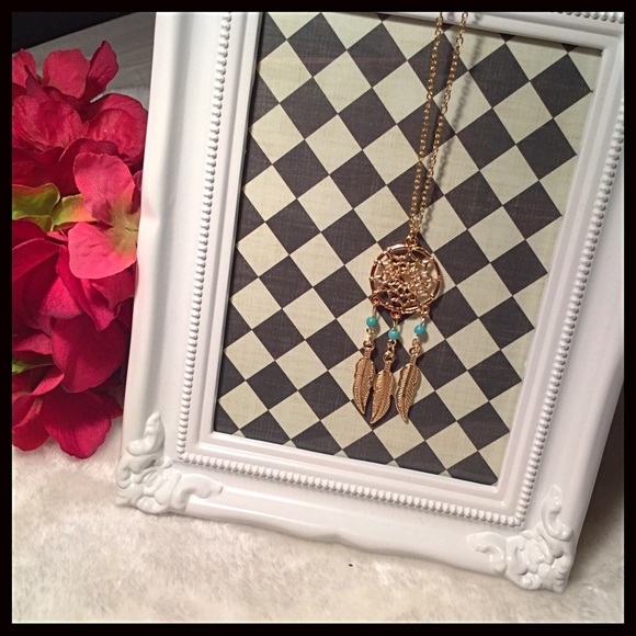 Host Pick Sale 💕Gold Dream Catcher Necklace - Picture 2 of 2