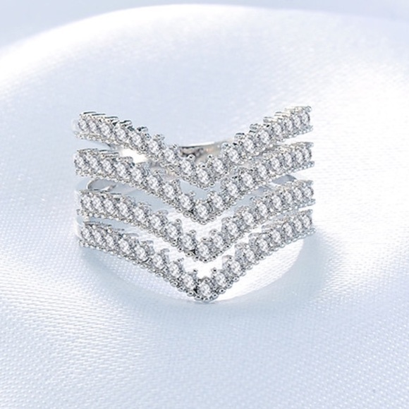 Layered Chevron Ring - Picture 6 of 8