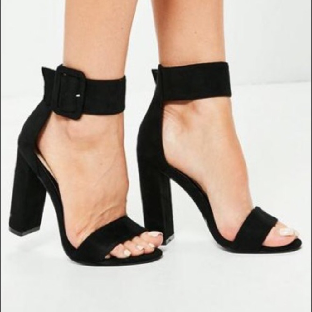 Misguided chunky black heels