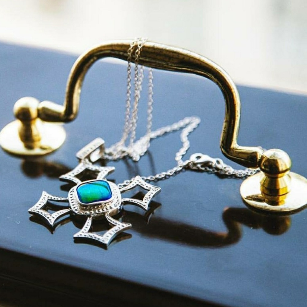 Korite Aiko Pendant Necklace