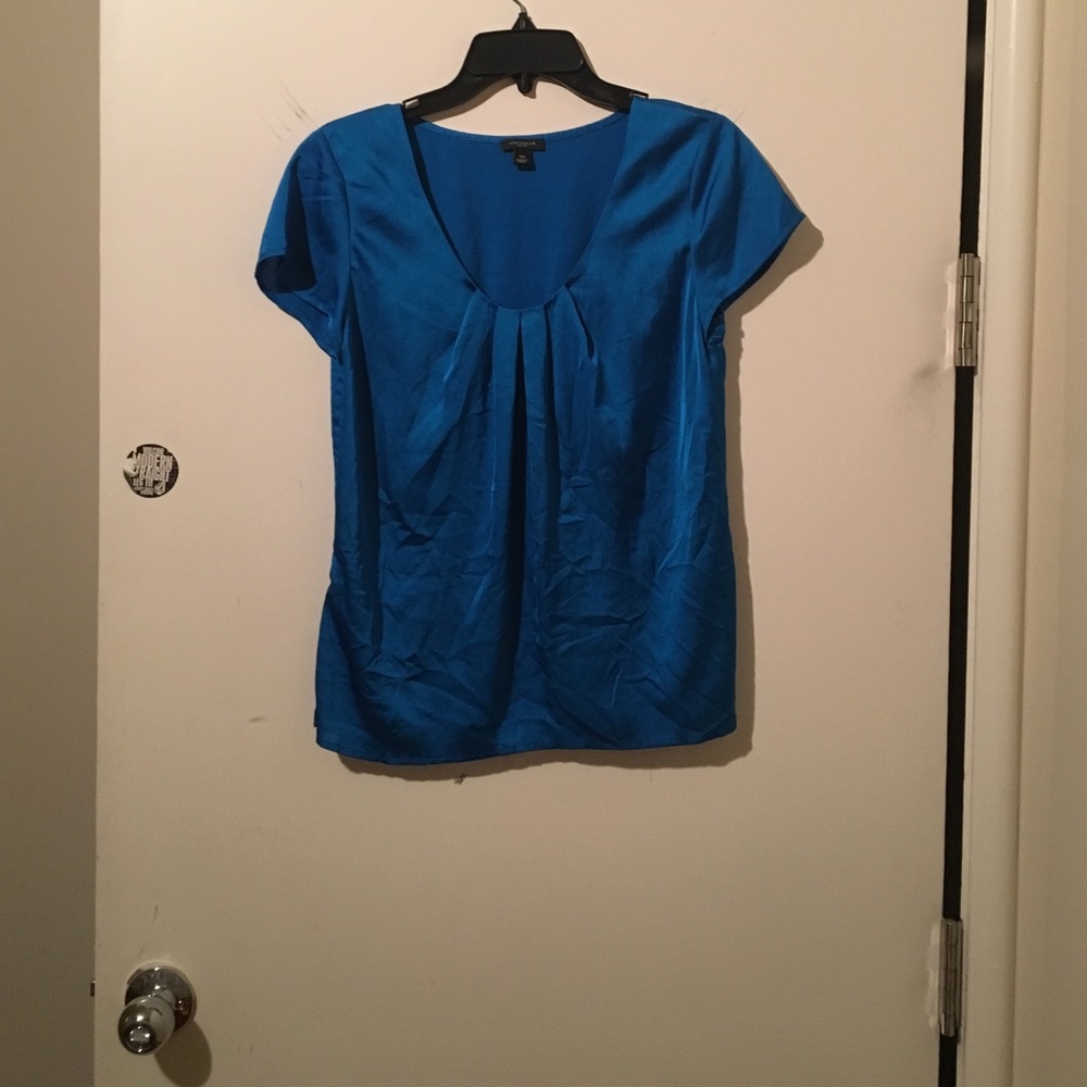 Royal blue top