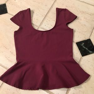 BEBE maroon/wine peplum