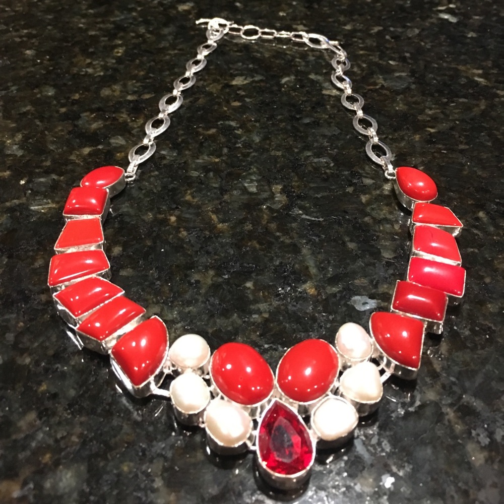 Stunning 925 SS red coral & Biwa pearl necklace!