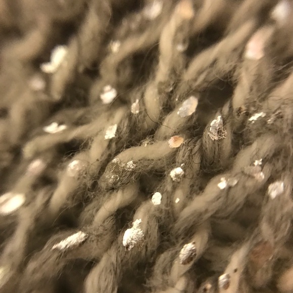 *SOLD* Abercrombie & Fitch Sparkly Gray Sweater - Picture 3 of 4