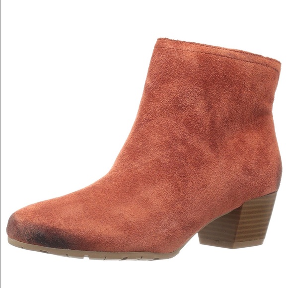 NWT Kenneth Cole Ankle Booties - Picture 2 of 8