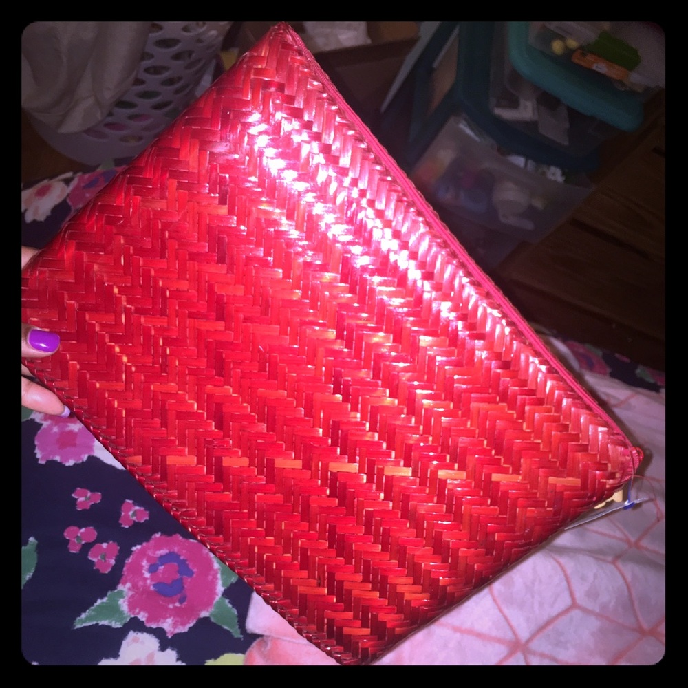 Summer Straw Clutch