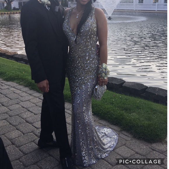 Prom Dress - Picture 2 of 7