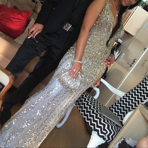 Prom Dress - Picture 4 of 7