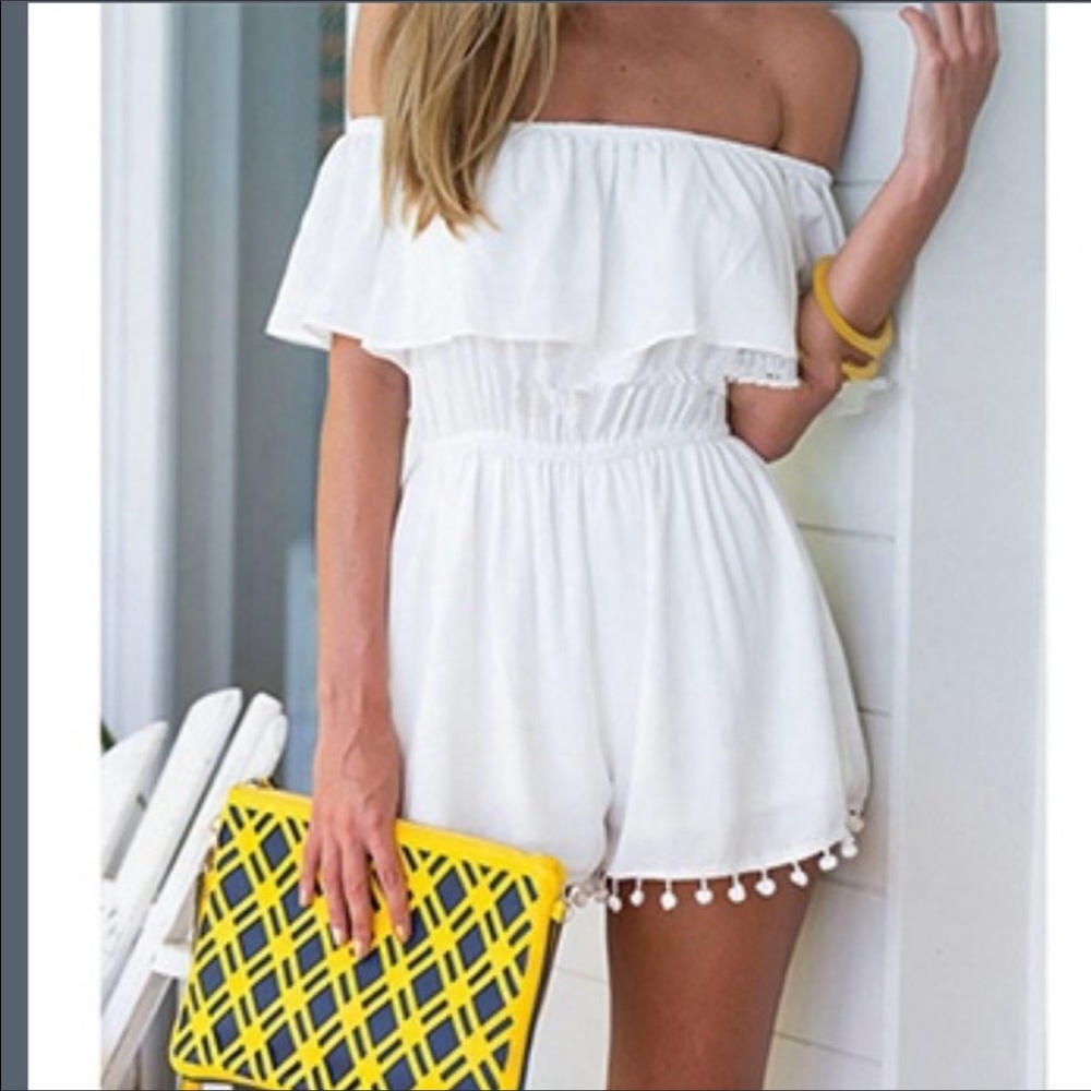 Last One 🎉CLEARANCE🎉 White romper off shoulder.