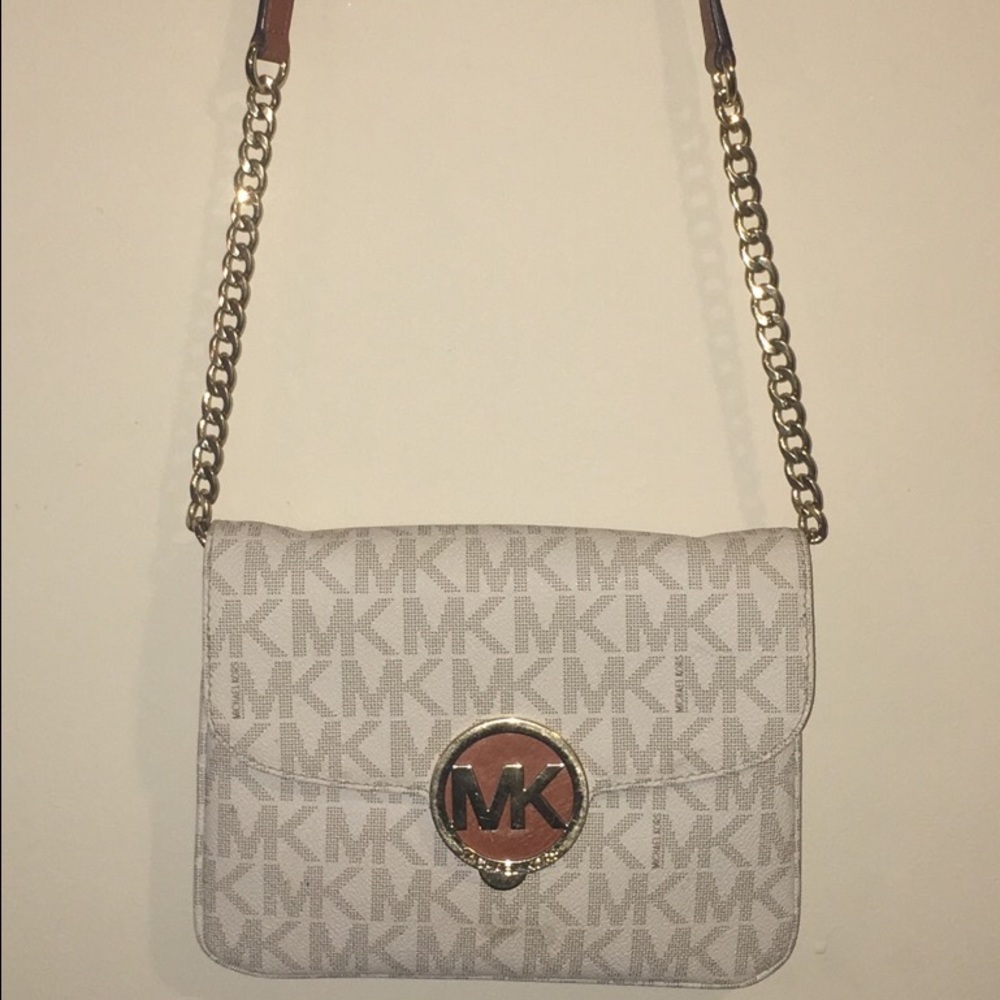 Michael Kors cross body purse