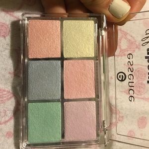 Essence all about candies eyeshadow palette.