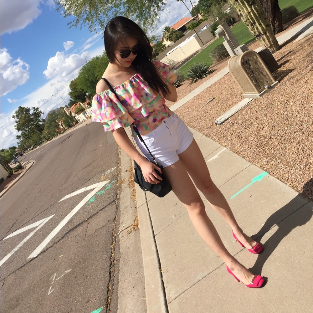 Colorful off should top