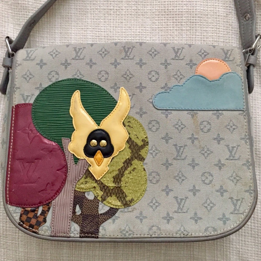 Louis Vuitton Conte De Fees Grey Musette Handbag