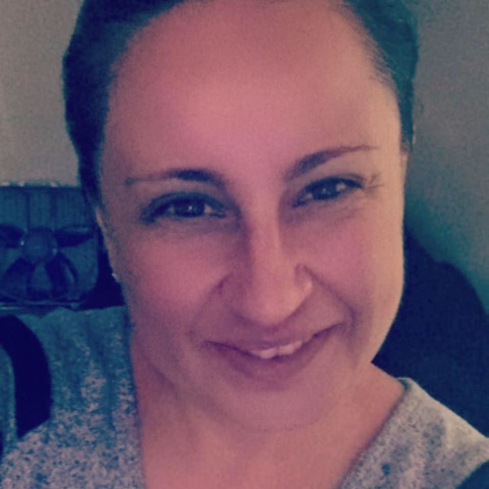 Meet your Posher, Neda