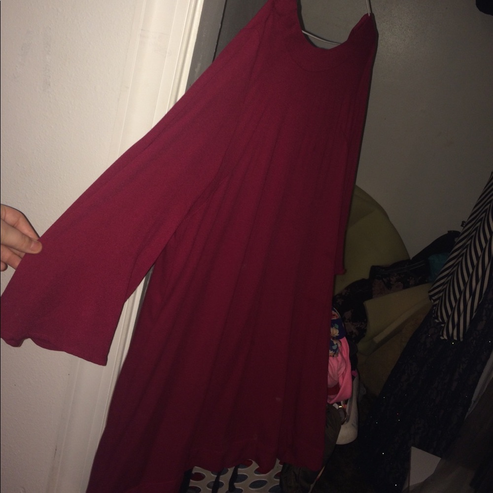 Deep red dress loose fitting sz L
