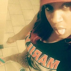 Meet your Posher, Niene