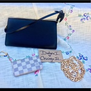 Authentic Louis Vuitton Epi Pochette.