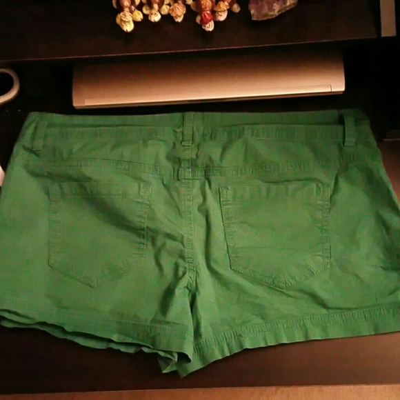 Short - Picture 2 of 2