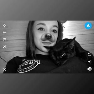 Meet your Posher, Isabella