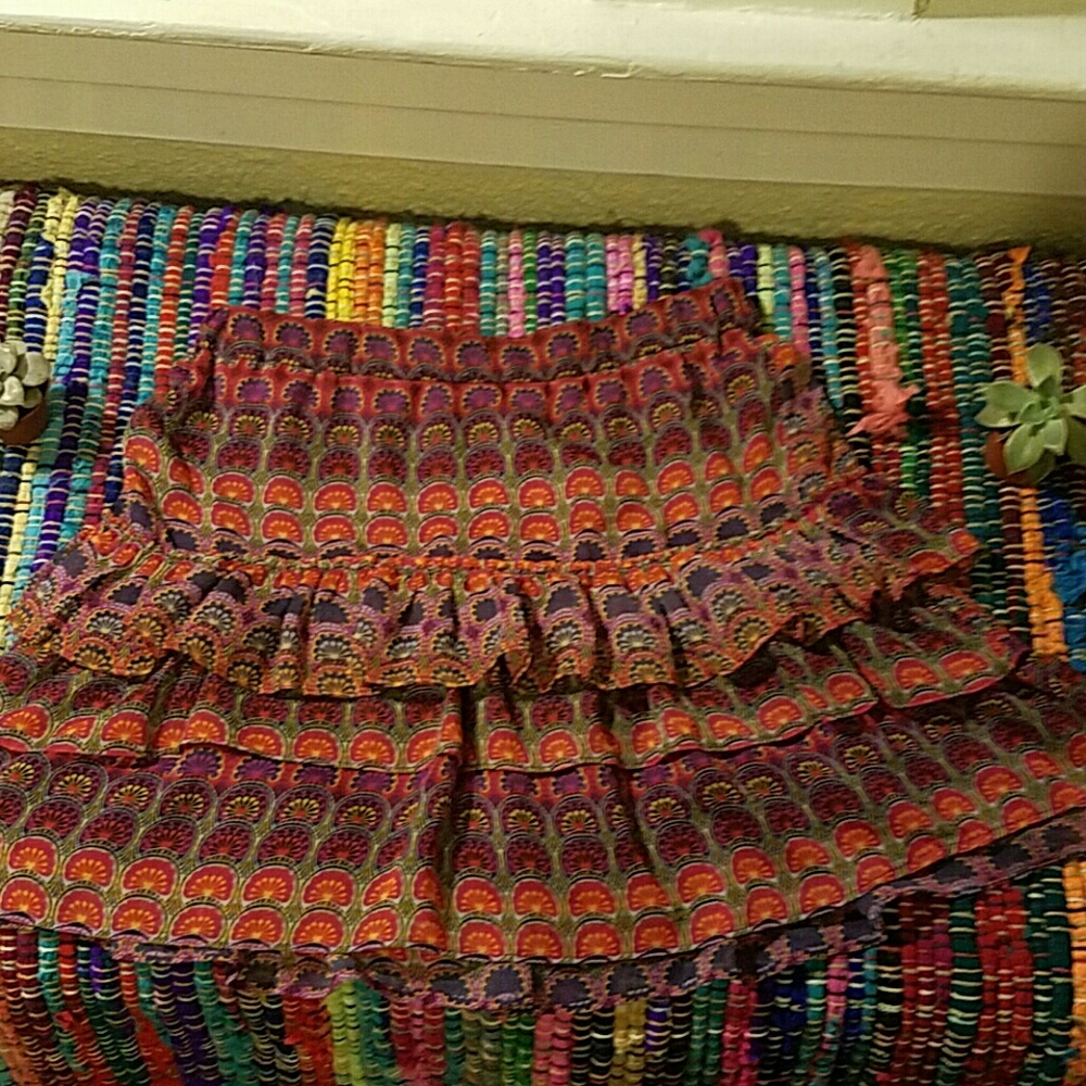 EXPRESS Ruffled Mini Skirt - Picture 6 of 6