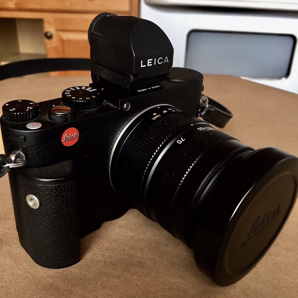 Leica X-Vario 16.1 MP Digital Camera
