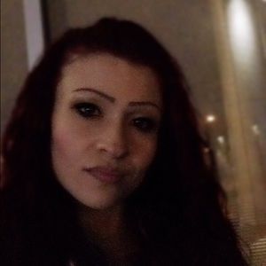 Meet your Posher, Lena