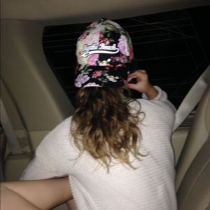 Meet your Posher, Brooke