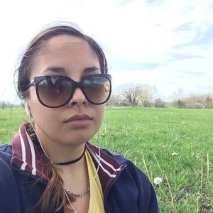 Meet your Posher, Jessica
