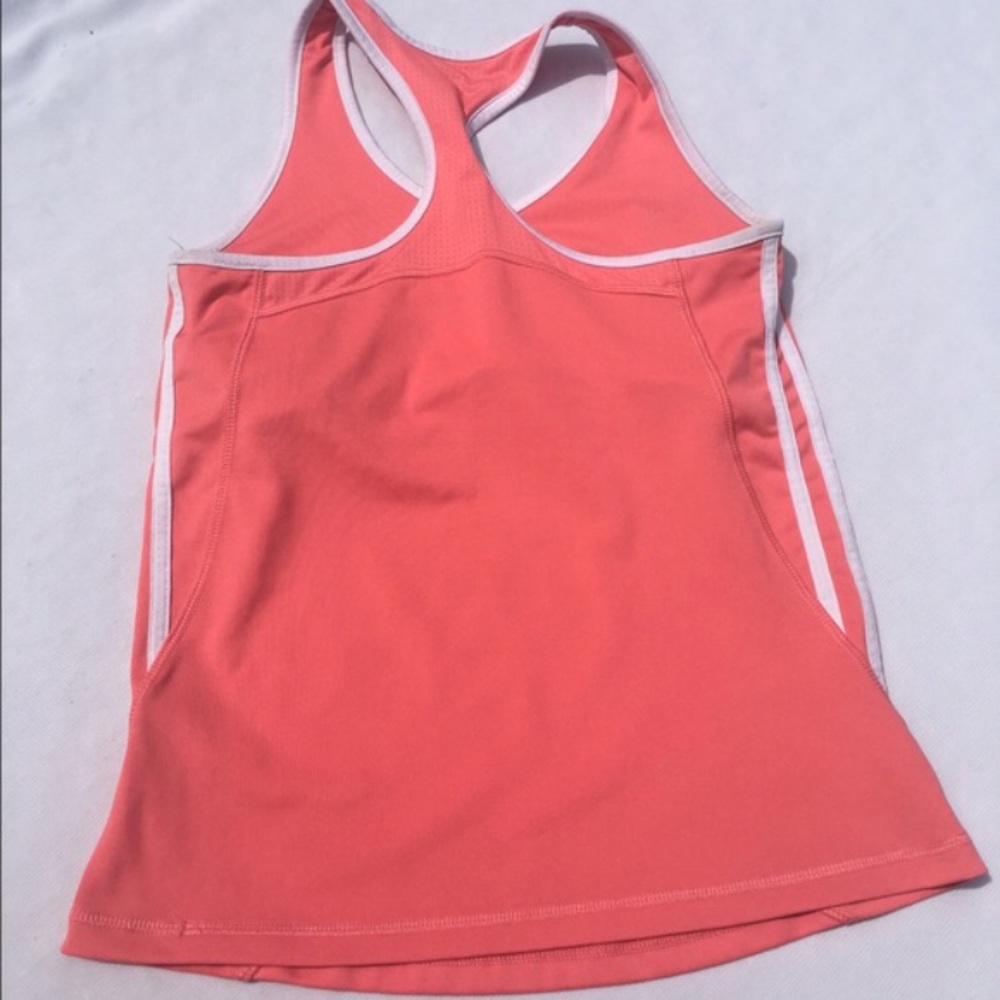 Adidas - Picture 3 of 4