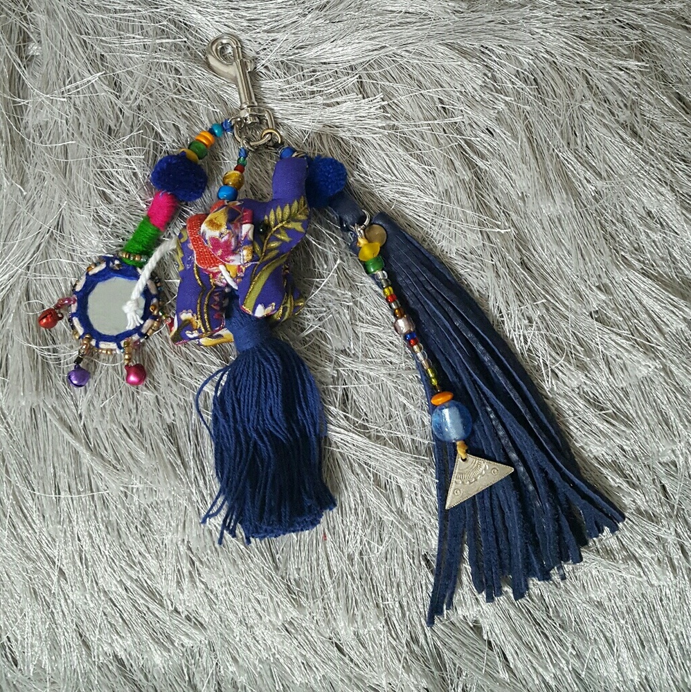 🚫🚫SOLD🚫🚫NEW HAND MADE BAG CHARM KEYCHAIN
