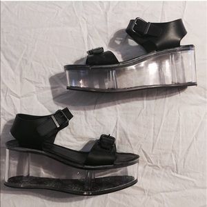 Y.R.U. Qloud clear platform sandal