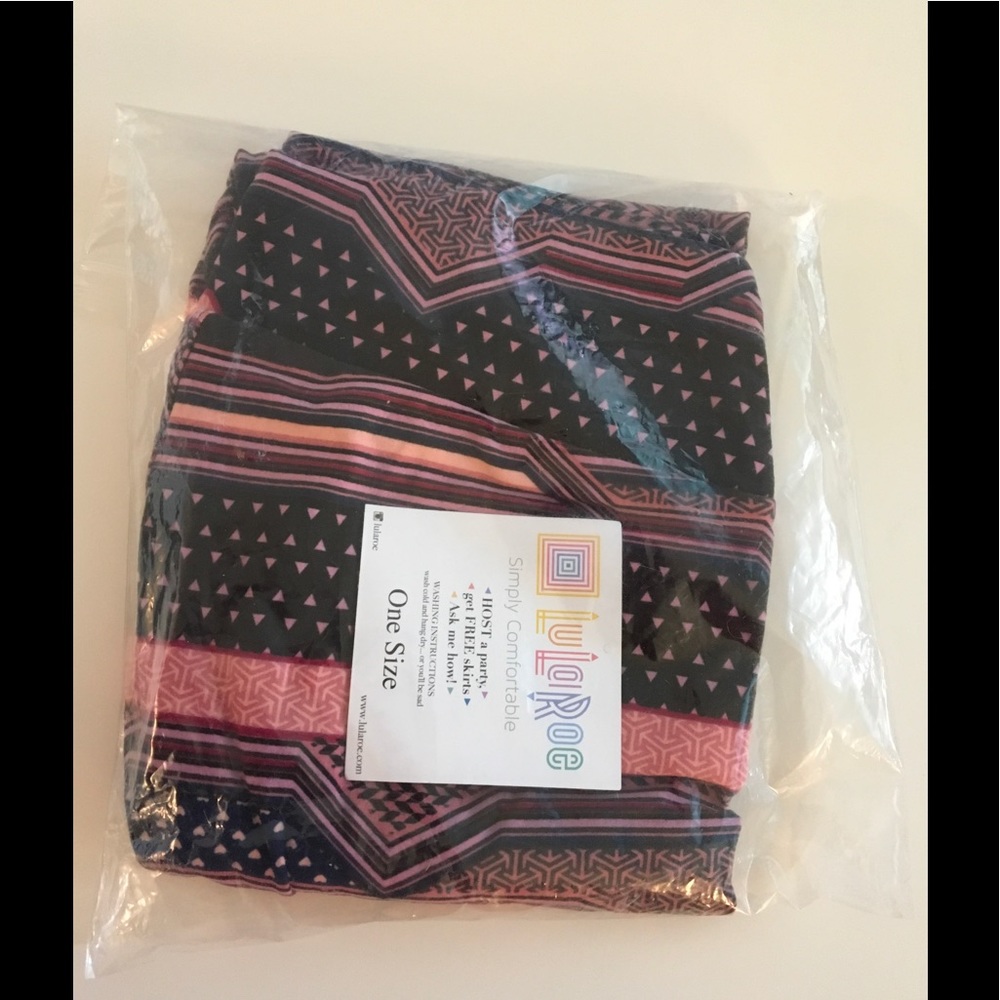 LuLaRoe OS Leggings NWT HTF