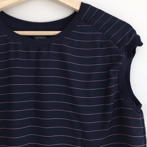 Ann Taylor Tee - Picture 3 of 7