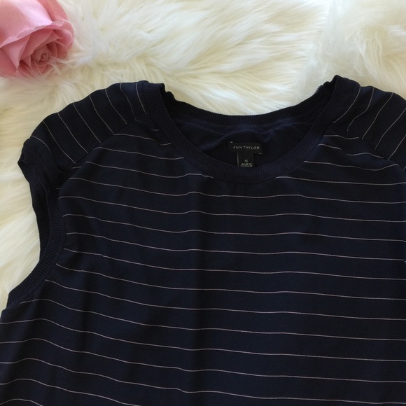 Ann Taylor Tee - Picture 4 of 7