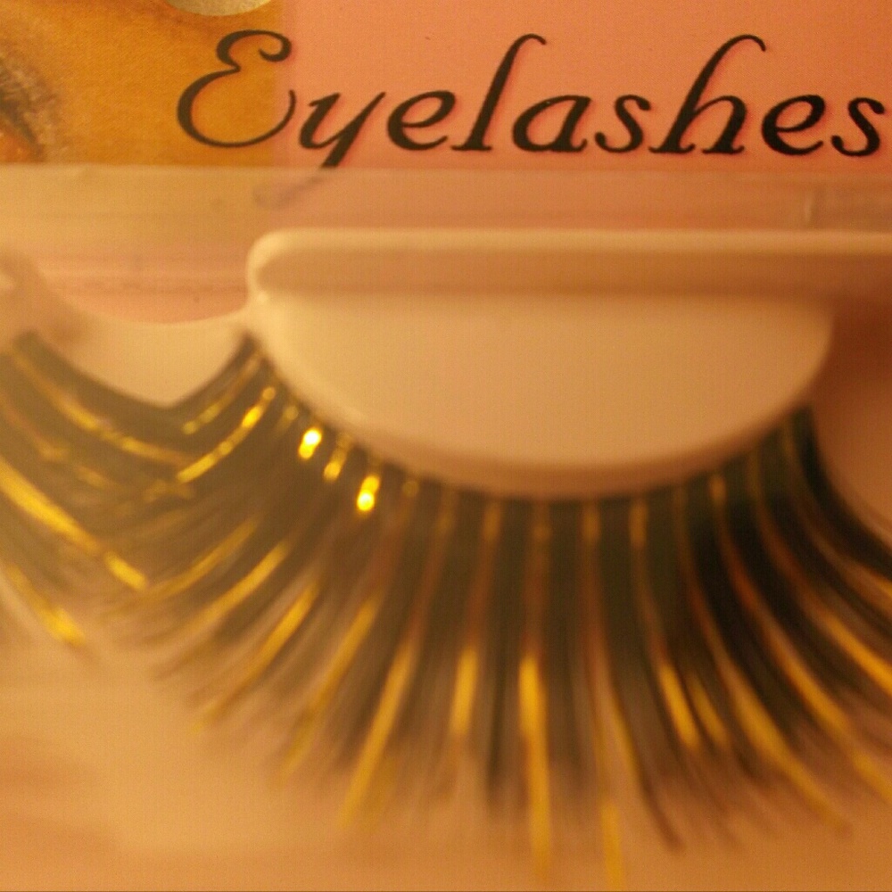 Goddess Gold & Black Long False Eyelashes Bundle