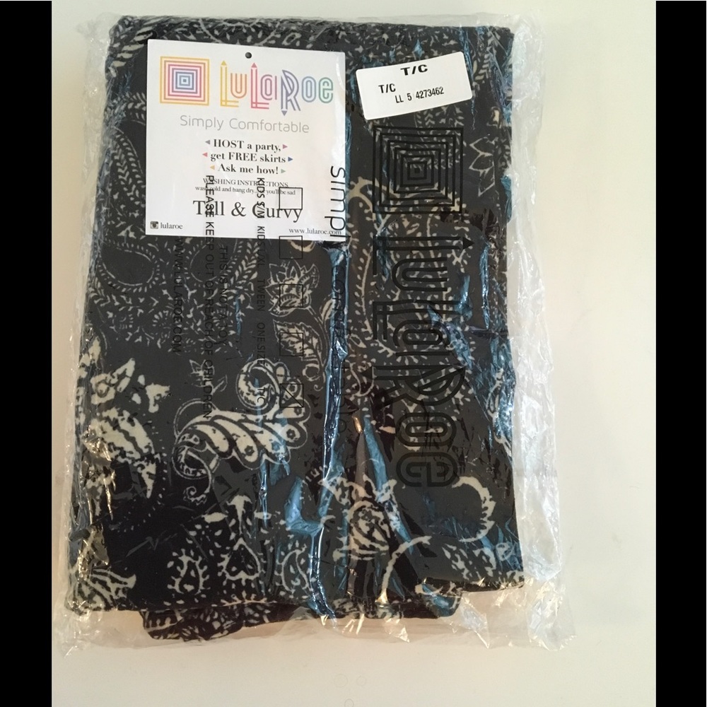 LuLaRoe TC Leggings NWT HTF Paisley