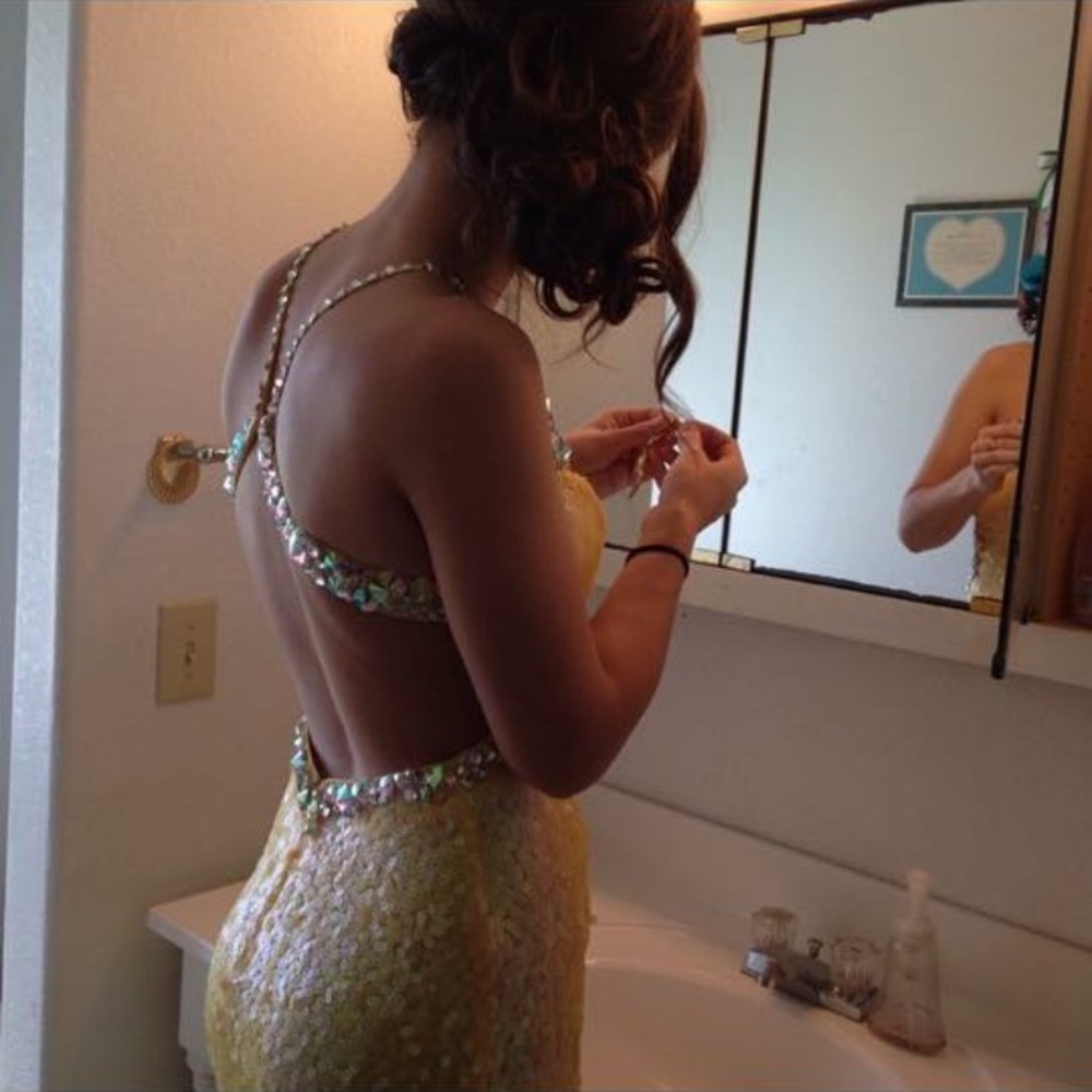 Blush dress - Picture 2 of 4
