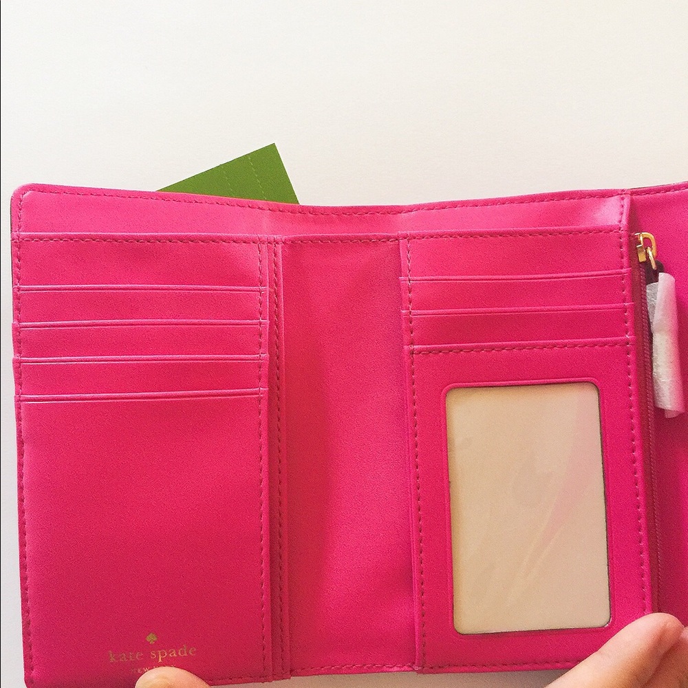 🎉Sale🎉NWT Kate spade leather bow wallet - Picture 4 of 6