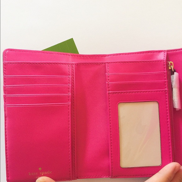 🎉Sale🎉NWT Kate spade leather bow wallet - Picture 4 of 6