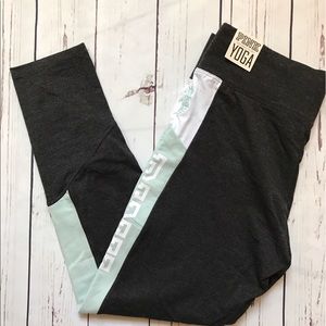 Victoria's Secret pink cotton pocket yoga legging